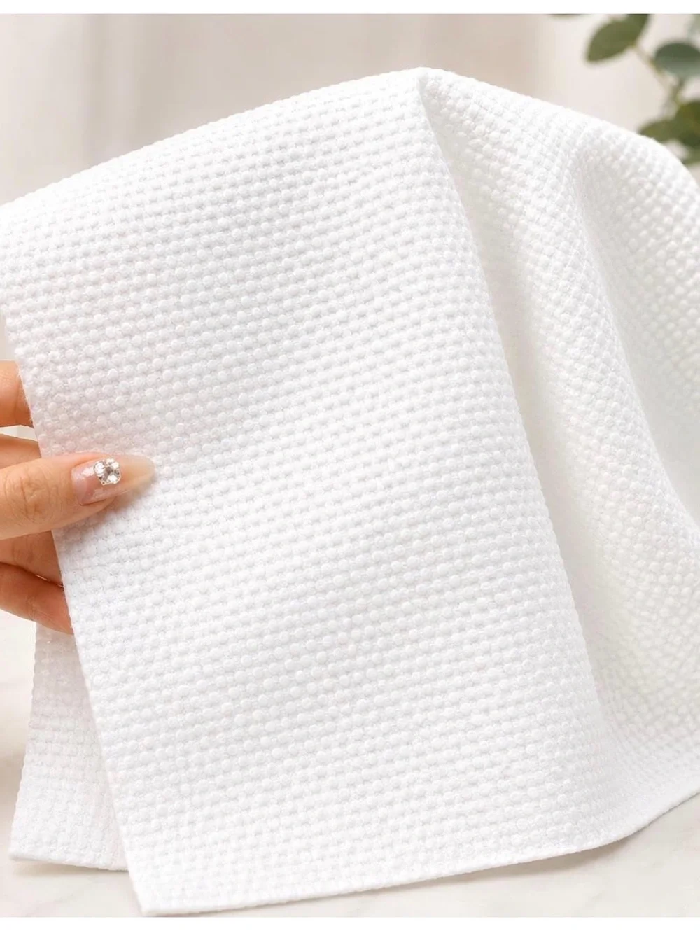 Disposable Spa Towels 5 Pack White Non-Woven Soft Absorbent Travel Hotel Salon